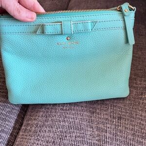 kate spade mint green pebbled leather wristlet clutch